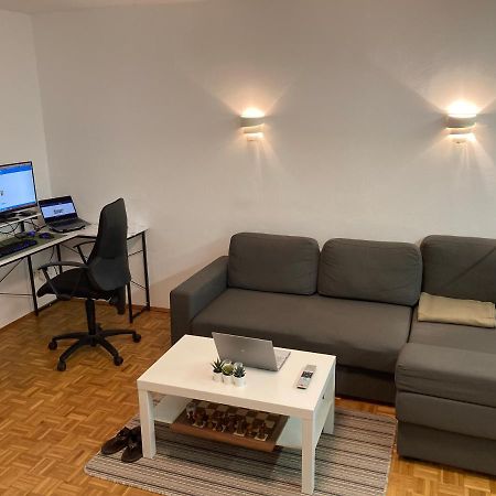 Privatzimmer In Muenchen Zentrum エクステリア 写真