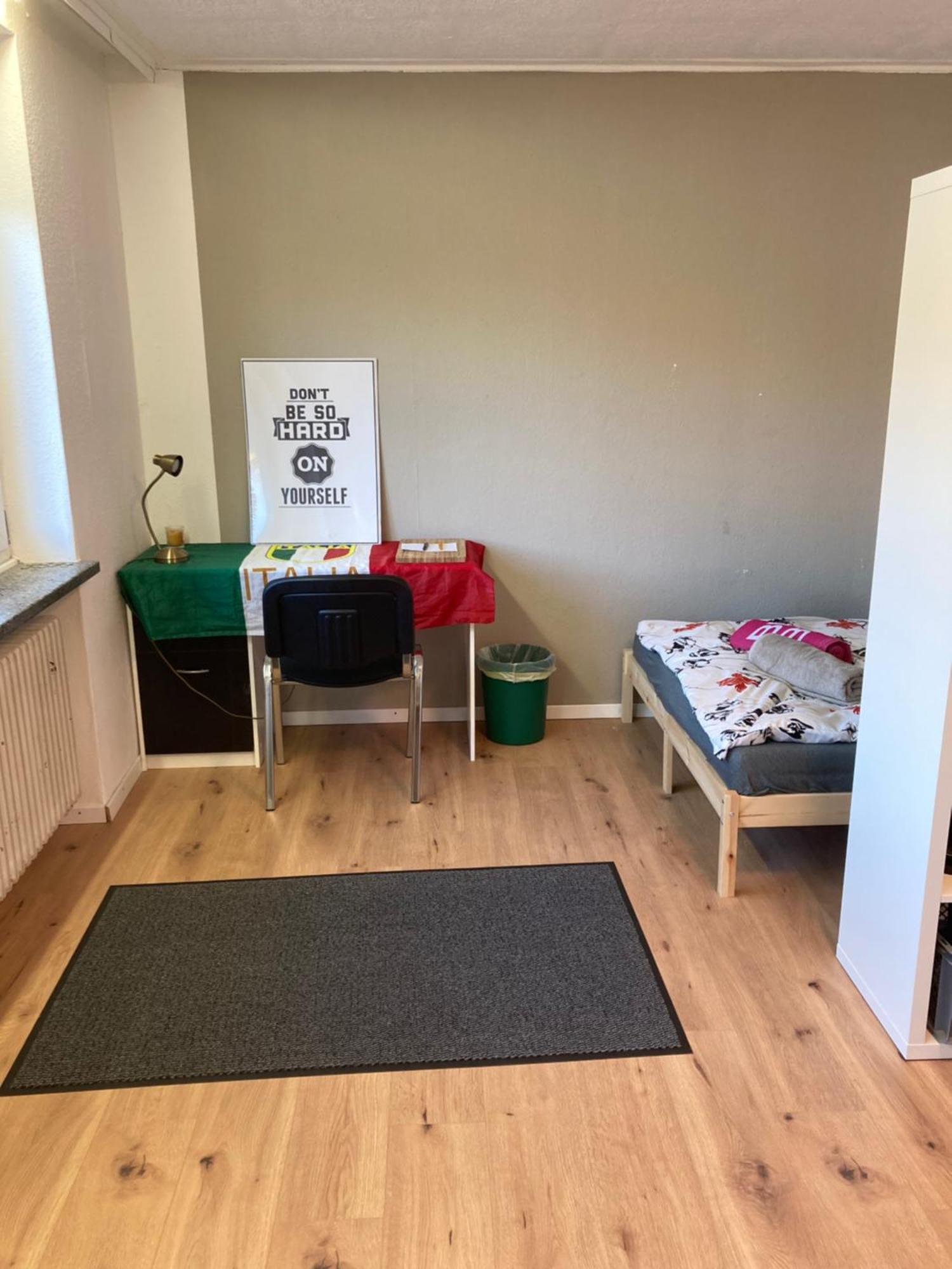 Privatzimmer In Muenchen Zentrum エクステリア 写真